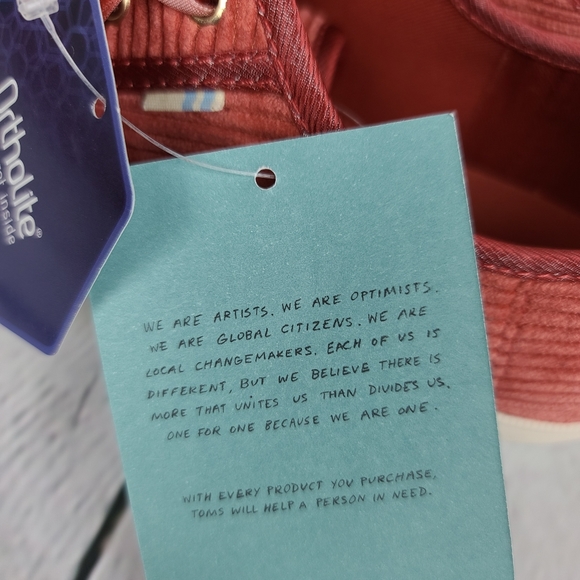 TOMS corduroy shoes - Picture 7 of 9